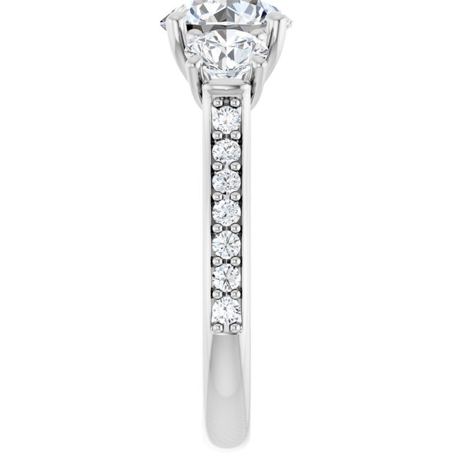 round-three-stone-engagement-ring-mounting
