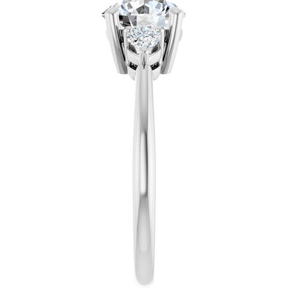 round-engagement-ring-mounting